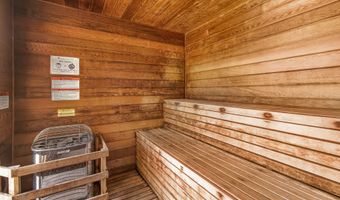 68-1050 MAUNA LANI POINT Dr B102, Kamuela, HI 96743