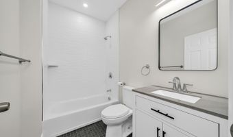 427 Middle Rd, Brentwood, NH 03833