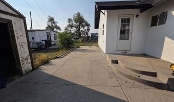 817 W 9TH St, Cheyenne, WY 82001