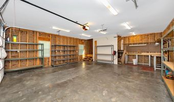 23820 Chadwick Dr, Athens, AL 35613