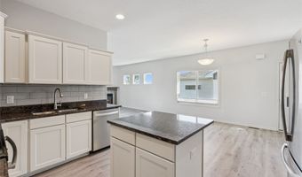 1477 Indigo Dr SE, Altoona, IA 50009