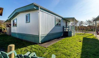 2084 Mustang Ln, Arcata, CA 95521
