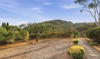 863 Via Rancho Pkwy, Escondido, CA 92029