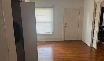 2713 College Ave, Alton, IL 62002
