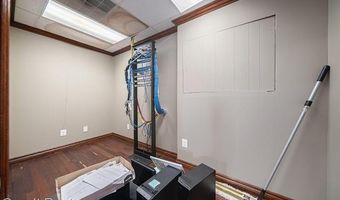 35540 W Michigan Ave, Allen Park, MI 48184