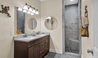 191 Clear Creek Rd, Cascade, ID 83611