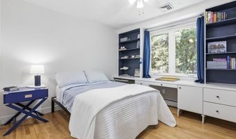 25 Revolutionary Rd, Acton, MA 01720