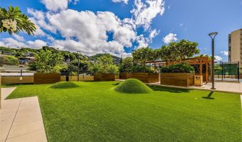 1717 Mott Smith Dr 1909, Honolulu, HI 96822