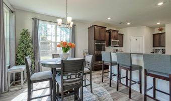 4002 Hometown Way, Boiling Springs, SC 29316