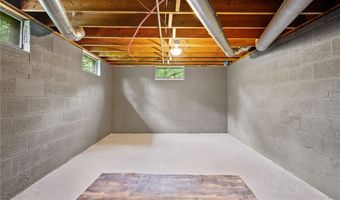511 Keltner Rd, Akron, OH 44319