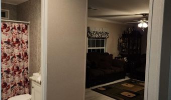 3105 NW Parrish Ave, Altha, FL 32421