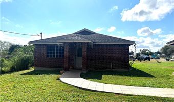 186 Arizpe St, Alice, TX 78332