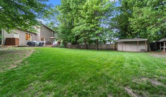 1035 Vermont Ct, Ames, IA 50014