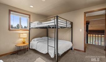 502 Lake Cascade Pkwy 6, Cascade, ID 83611