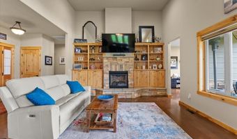 50 Bellflower Ct, Blanchard, ID 83804