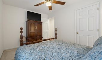 4 Hampshire Hills Dr, Bow, NH 03304