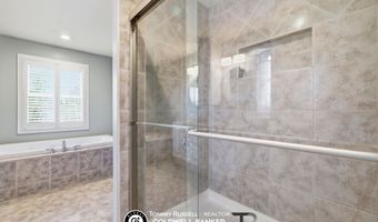 3920 Eagle Dr, Casper, WY 82604