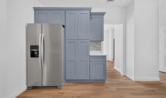 139 Miller Ave, Amityville, NY 11701