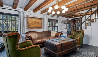 16 Decker Dr, Asheville, NC 28803