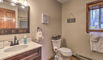 54 Spencer Ln, Albrightsville, PA 18210