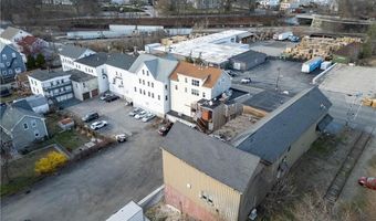 332 River St, Woonsocket, RI 02895