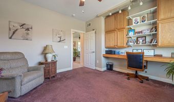 72 BROWN DERBY Dr, Dover, DE 19904