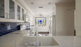 5715 Baltimore 39, La Mesa, CA 91942