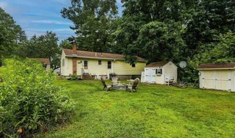 17 Pine St, Bellingham, MA 02019