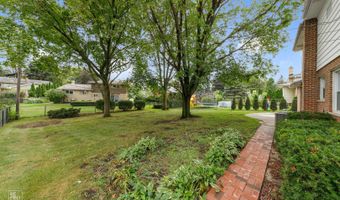 2115 E EUCLID Ave, Arlington Heights, IL 60004