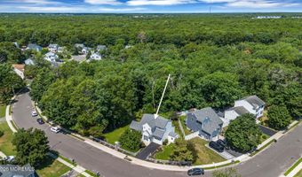 16 Shelli Ter, Barnegat, NJ 08005