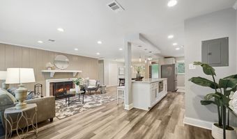 7400 BRADDOCK Rd, Annandale, VA 22003
