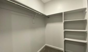 5340 HOLMES RUN Pkwy 1003, Alexandria, VA 22304