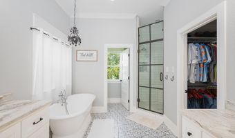 102 E Lake Cv, Beebe, AR 72012