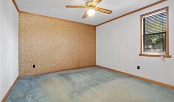 11045 Hurst Dr, Axis, AL 36505