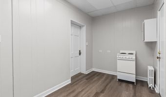 525 7th St, Altavista, VA 24517