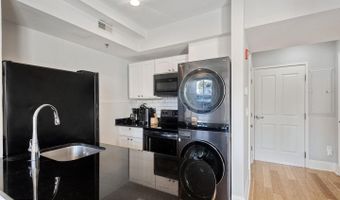 180 MAIN St #202, Annapolis, MD 21401