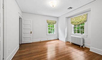 401 EDGEVALE Rd, Baltimore, MD 21210