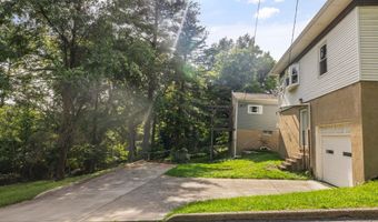 89 2nd St, Athens, OH 45701
