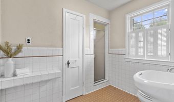 1200 SOUTHVIEW Rd, Baltimore, MD 21218