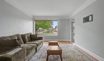 9952 Park Ave, Allen Park, MI 48101