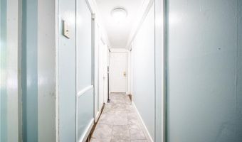 57 Gould St, Newport, RI 02840