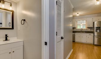 218 Dunovant Ct SW, Aiken, SC 29803