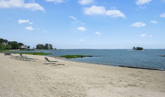 50 Beach View Dr, Stamford, CT 06902