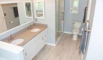 21672 KINGS CROSSING Ter, Ashburn, VA 20147