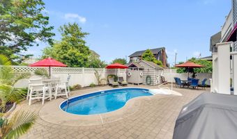 40 Karge St, Bay Head, NJ 08742