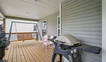 435 E Jefferson St, North Liberty, IA 52317