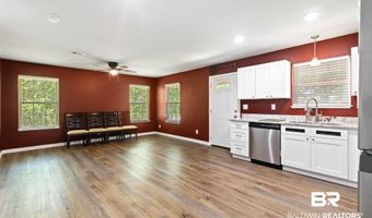10 Middleton Ln, Atmore, AL 36502