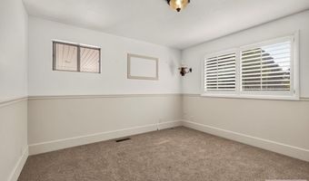 1355 S Shilling Ave, Blackfoot, ID 83221