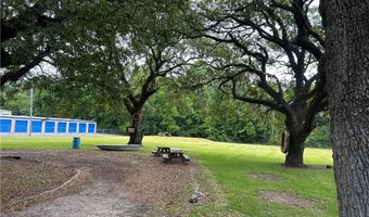 13085 Wintzell Ave N, Bayou La Batre, AL 36509