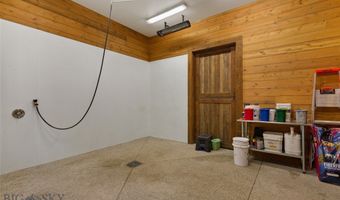 5730 Jackson Creek Rd, Bozeman, MT 59715